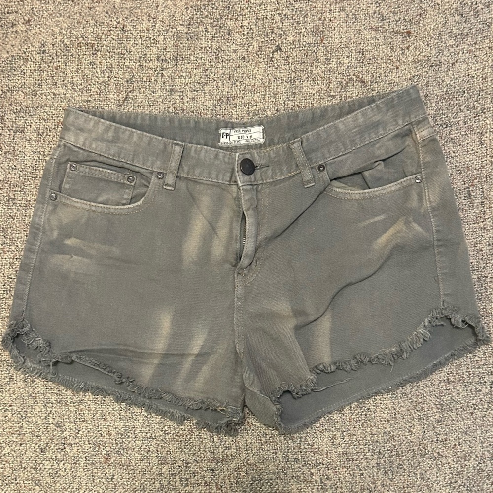 Free People Distressed Short